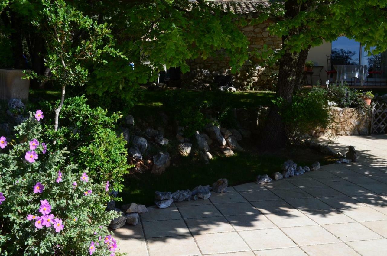 Sous Les Chenes Villa Lussan Kültér fotó